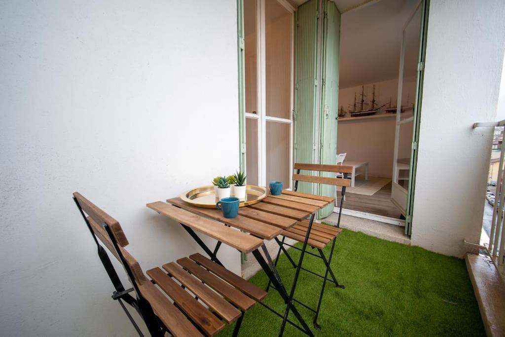 Fully Equipped Apartment Balcony Sleeps 7 Wifi Marsiglia Esterno foto