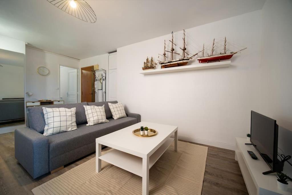 Fully Equipped Apartment Balcony Sleeps 7 Wifi Marsiglia Esterno foto